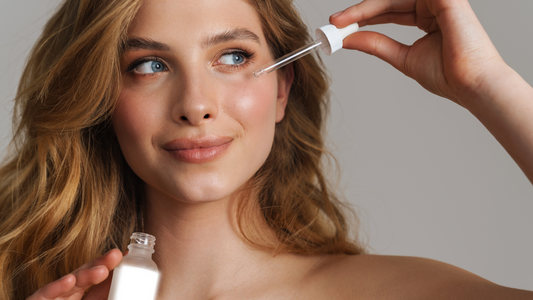 How to keep your skin healthy & glowing in winter ?