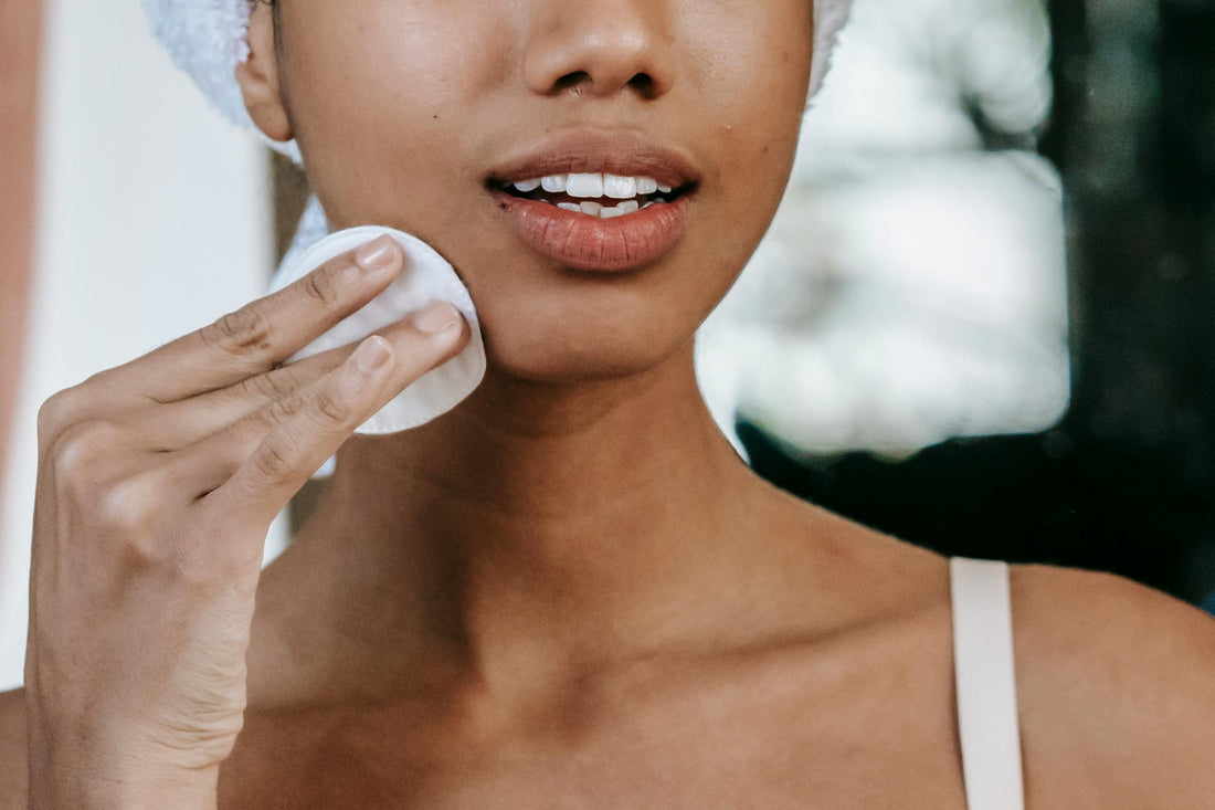 Day vs. Night Skincare: What Your Routine Should Look Like